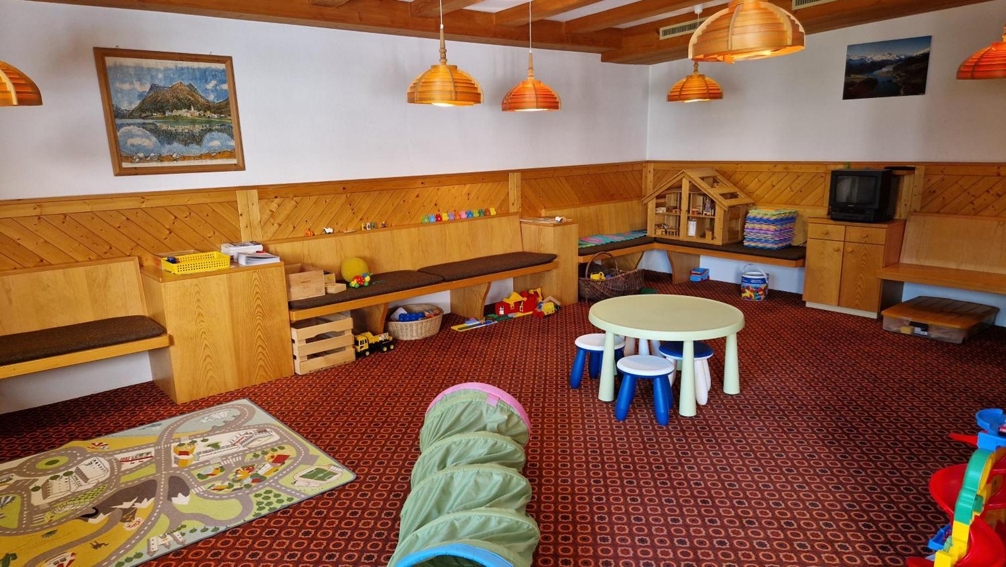 Aparthotel Chesa Bellaval Silvaplana Zewnętrze zdjęcie